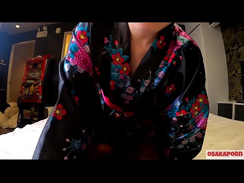 ❤️ Jong cosplay meisje houdt van seks tot orgasme met een squirt in een paardenvrouwtje en een blowjob. Aziatisch meisje met harig kutje en mooie tieten in traditioneel Japans kostuum in amateur video waarin masturbatie met neukspeeltjes wordt getoond. Sakura 3 OSAKAPORN. ️❌ Beautiful porno at us ❌
