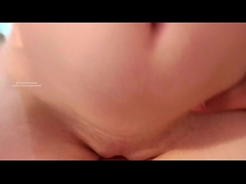 ❤️ Slapen in de kamer van mijn zus en zo werd ik wakker. ️❌ Beautiful porno at us ❌