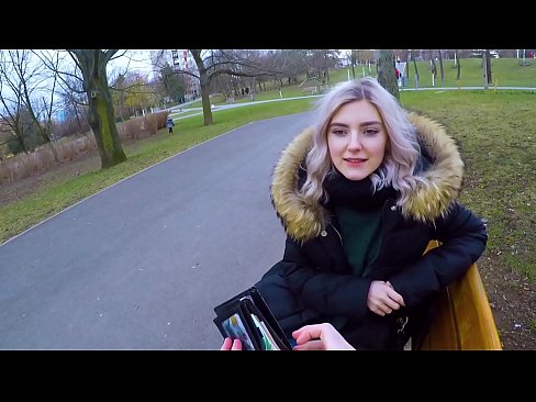 ❤️ Slikt het hete sperma van een vreemde voor geld - blowjob in het park door Eva Elfie ️❌ Beautiful porno at us ❌